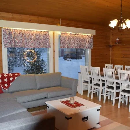 Hiski Lakeside House Villa