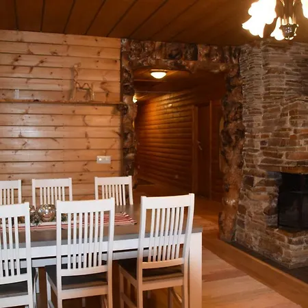 Hiski Lakeside House Villa *