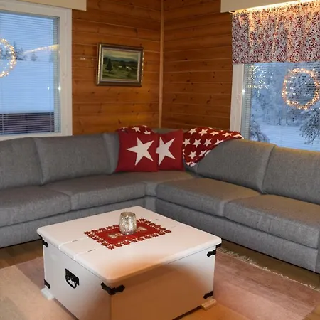 Hiski Lakeside House *